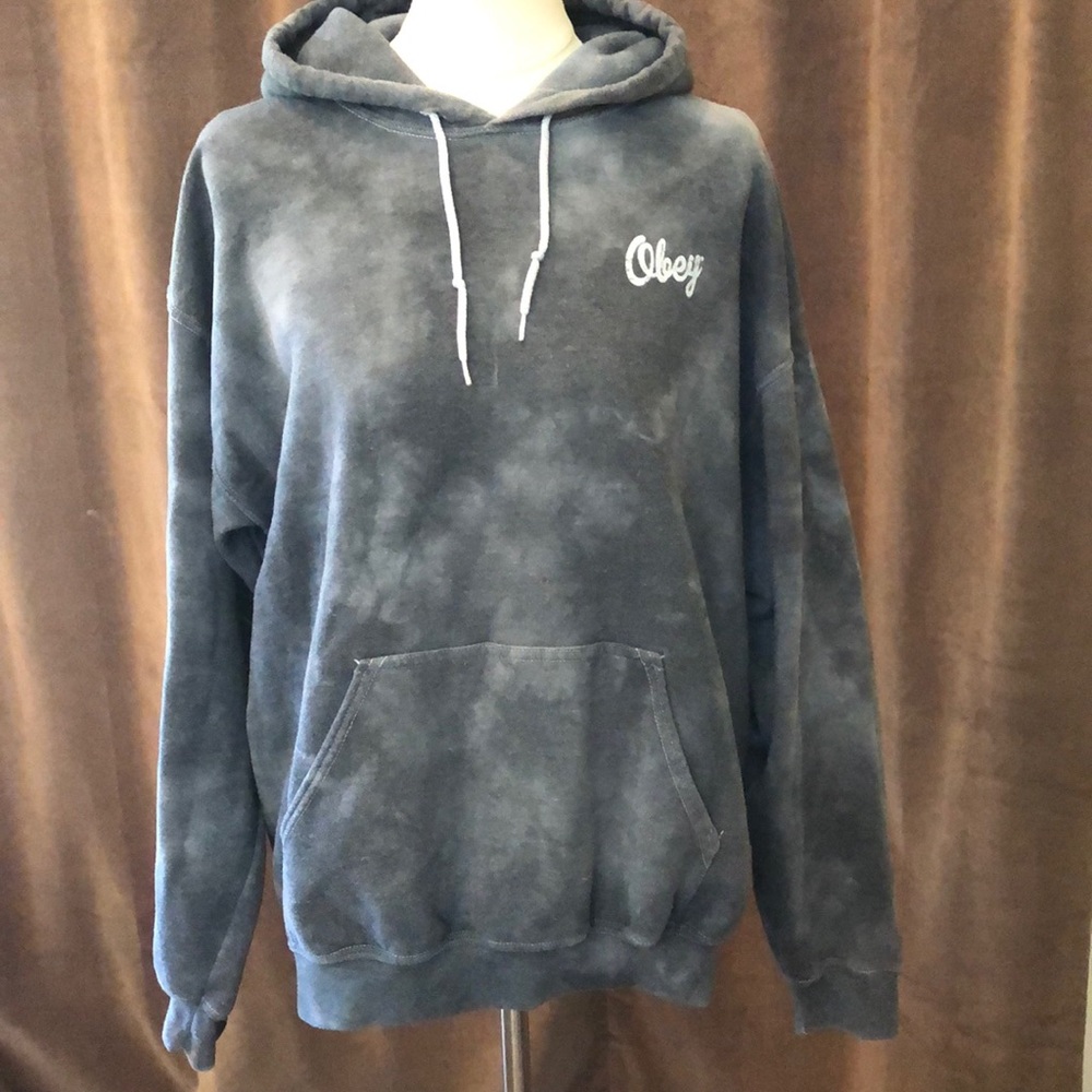 🌸 OBEY Hoodie